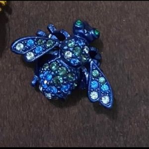 Vintage Dark Colbalt Blue Sapphire Bee Brooch
